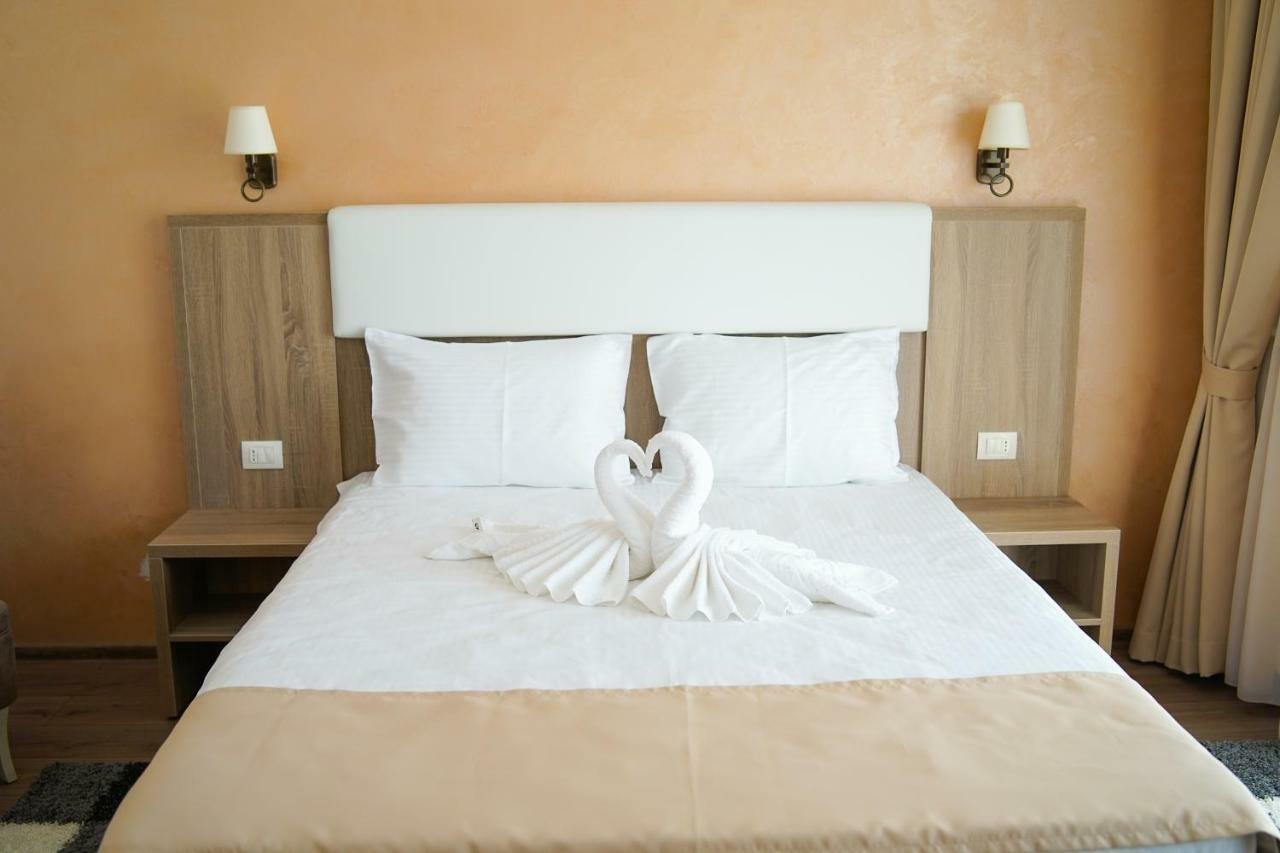 Valurile Marii Vama - Veche Hotel Vama Veche Buitenkant foto