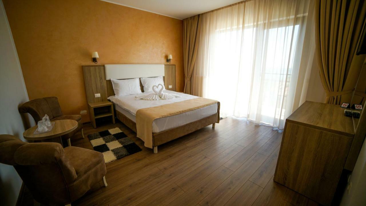 Valurile Marii Vama - Veche Hotel Vama Veche Buitenkant foto